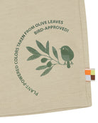 Short mit Pflanzenfarben gefärbt - loud + proud - 4240 - oli - 62/68